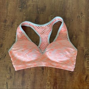 Victoria’s Secret Wireless Racerback Push-Up Sport